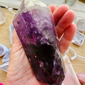 Amethyst Crystal Vogel. Large. Grade AAA